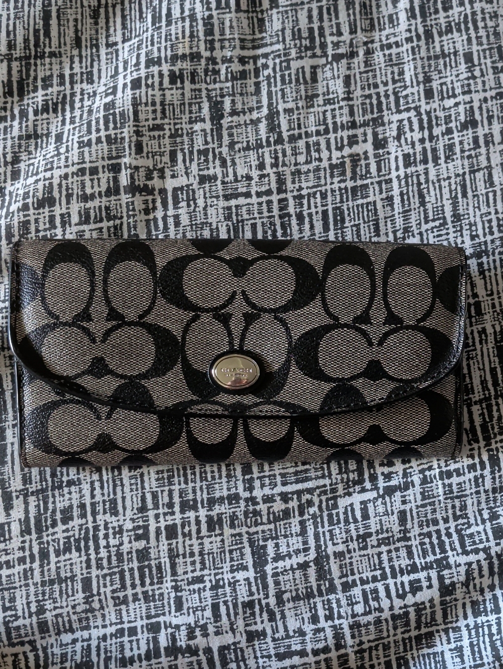 Coach Black and Gray Signature Canvas Wallet Clutch